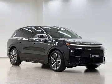 2024 Li Auto (Lixiang) L6 с пробегом 55 000 км