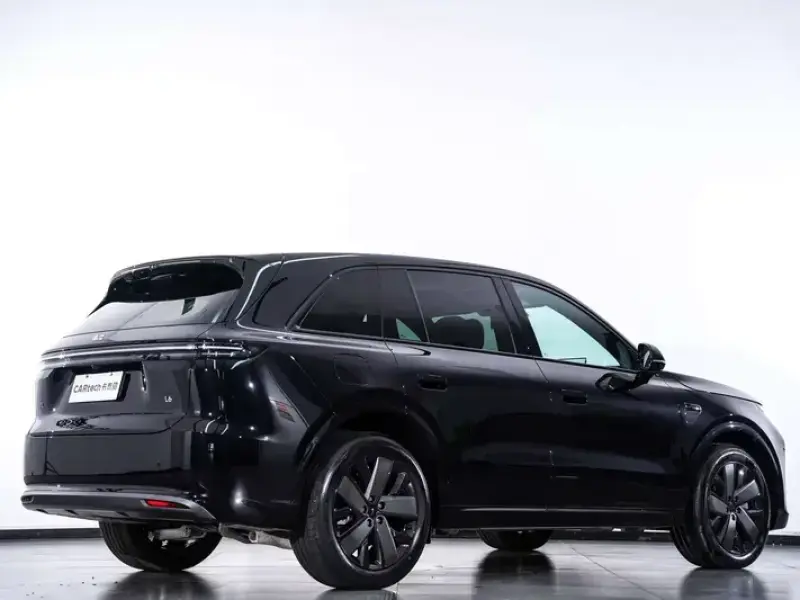 2026 Li Auto (Lixiang) L6 с пробегом 100 км