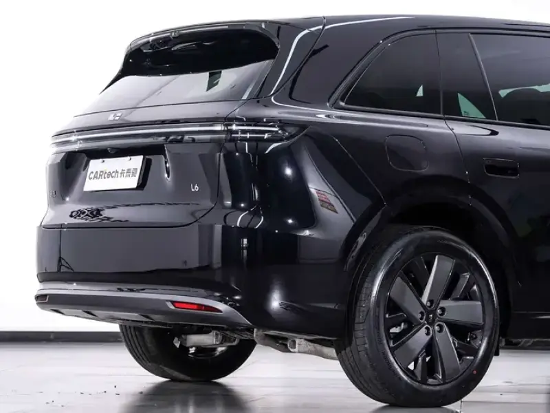 2026 Li Auto (Lixiang) L6 с пробегом 100 км
