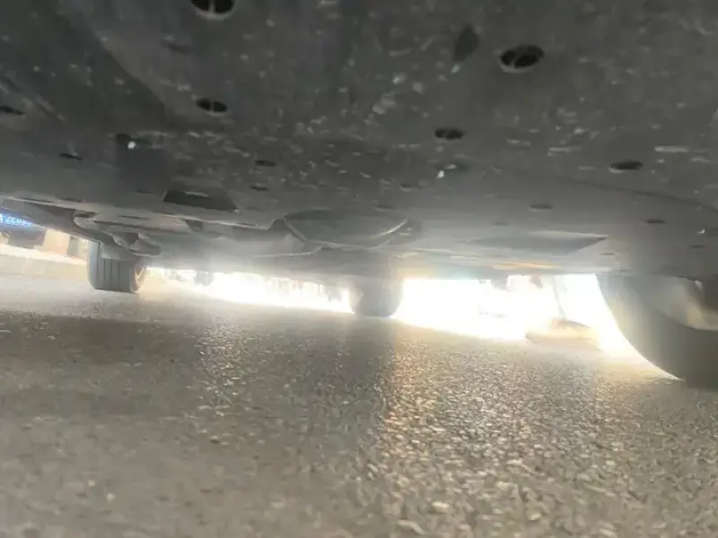 2024 Li Auto (Lixiang) L6 с пробегом 11 000 км