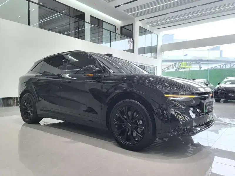 2025 Zeekr 7X с пробегом 45 000 км