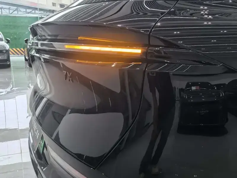 2025 Zeekr 7X с пробегом 45 000 км