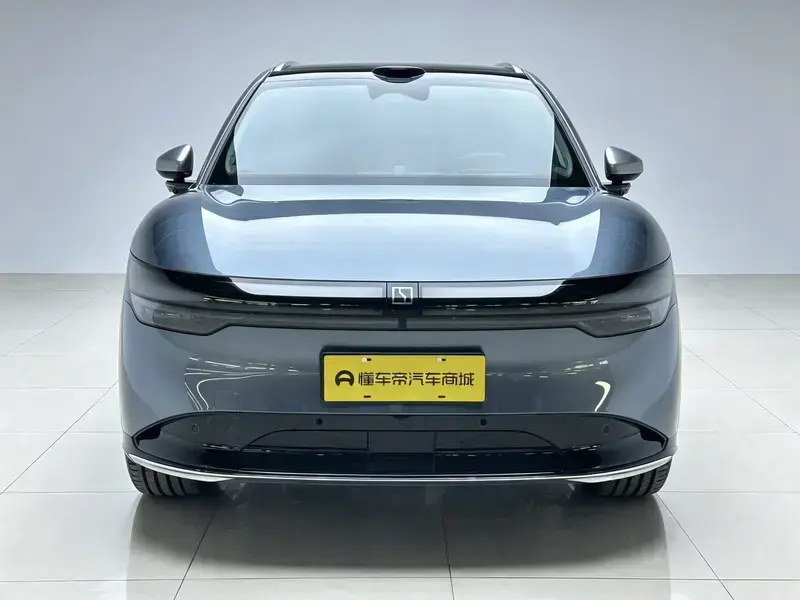 2025 Zeekr 7X с пробегом 25 400 км