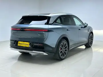 2025 Zeekr 7X с пробегом 25 400 км