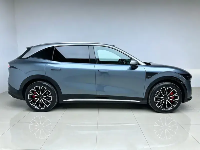 2025 Zeekr 7X с пробегом 25 400 км