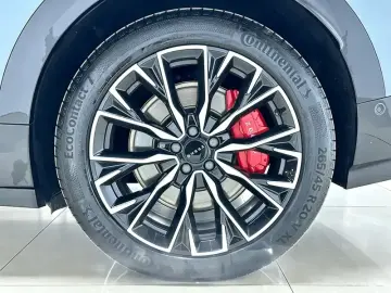 2025 Zeekr 7X с пробегом 25 400 км