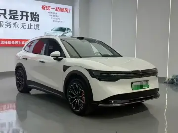 2025 Zeekr 7X с пробегом 33 000 км
