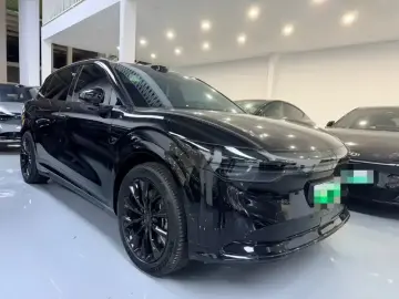 2025 Zeekr 7X с пробегом 30 000 км
