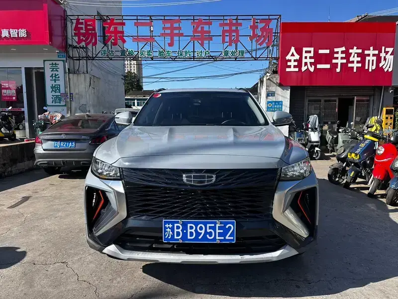 2022 Geely Atlas Pro с пробегом 70 000 км