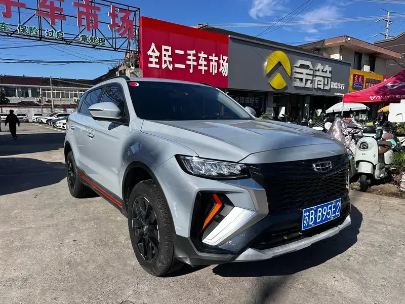 2022 Geely Atlas Pro с пробегом 70 000 км