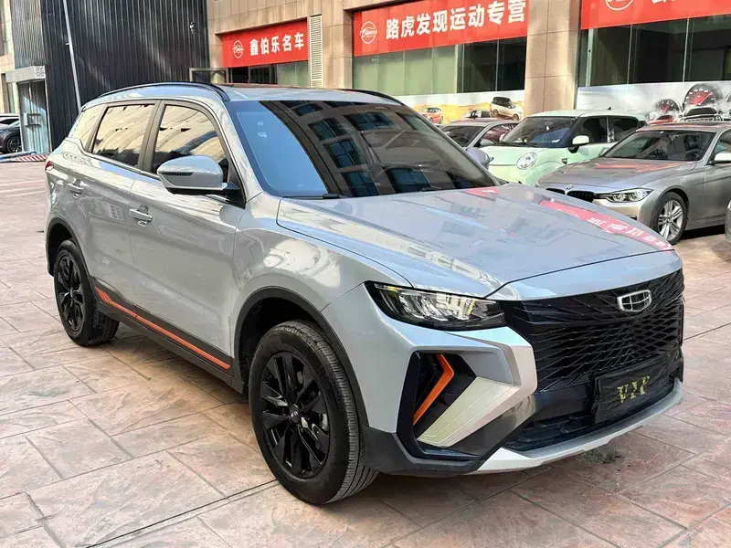 2022 Geely Atlas Pro с пробегом 74 000 км
