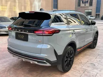 2022 Geely Atlas Pro с пробегом 74 000 км