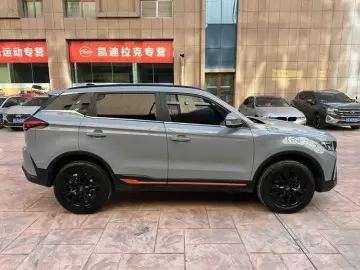 2022 Geely Atlas Pro с пробегом 74 000 км