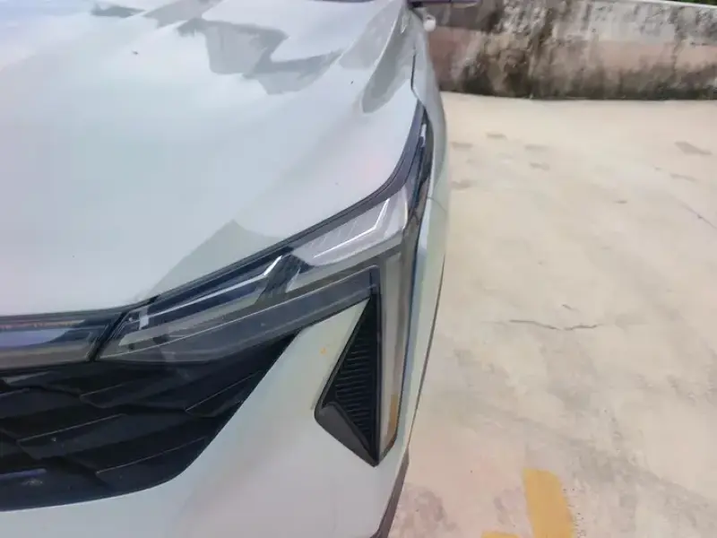 2023 Geely Atlas Pro с пробегом 31 000 км
