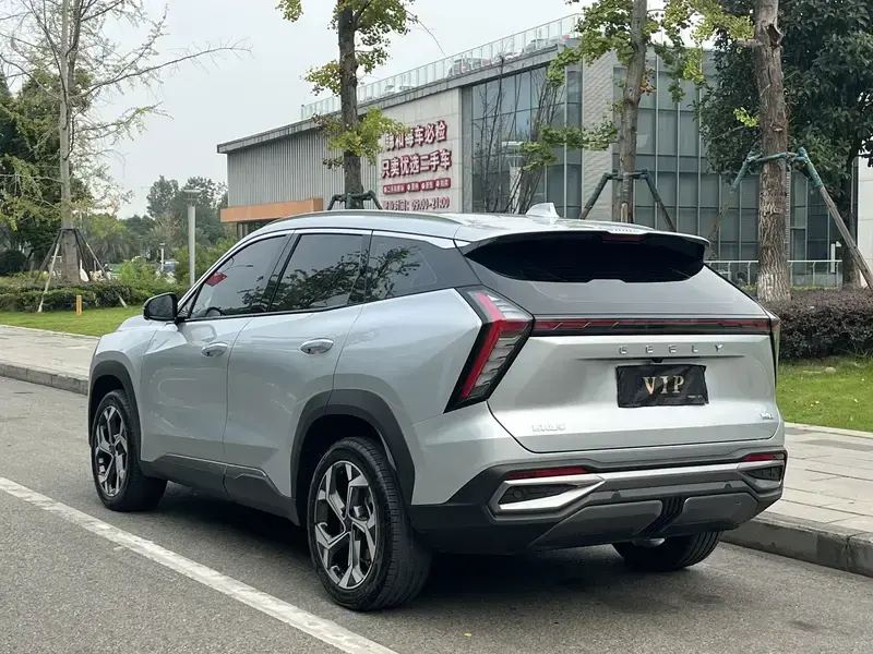 2023 Geely Boyue L с пробегом 24 000 км