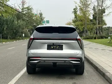 2023 Geely Boyue L с пробегом 24 000 км