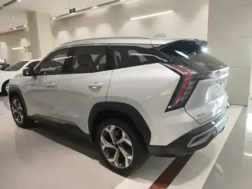 2023 Geely Boyue L с пробегом 51 000 км