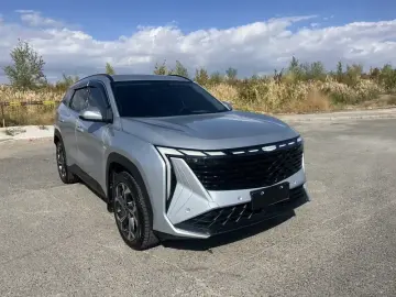 2023 Geely Boyue L с пробегом 11 000 км