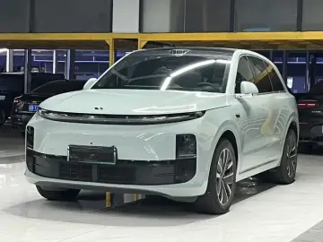 Li Auto (Lixiang) L6