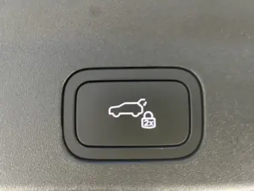 2024 Li Auto (Lixiang) L6 с пробегом 23 000 км