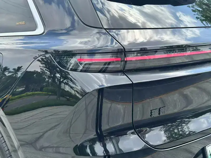 2024 Li Auto (Lixiang) L6 с пробегом 30 000 км