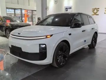 Li Auto (Lixiang) L6