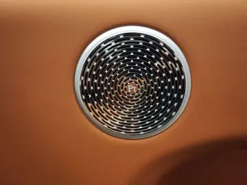 2025 Li Auto (Lixiang) L6 с пробегом 12 500 км