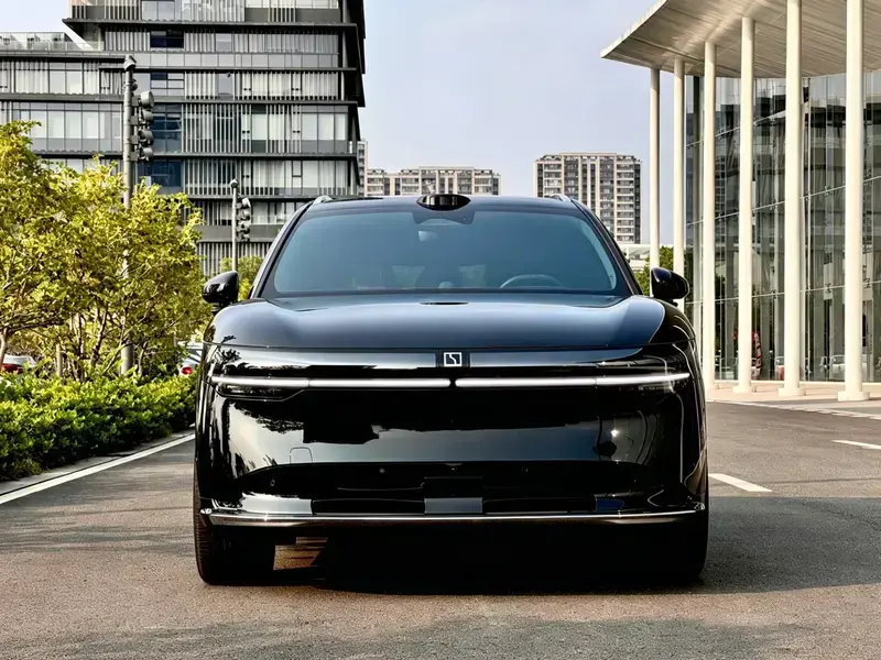 2025 Zeekr 7X с пробегом 60 000 км