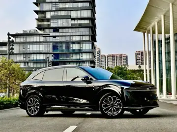 2025 Zeekr 7X с пробегом 60 000 км