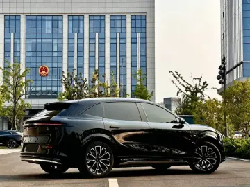 2025 Zeekr 7X с пробегом 60 000 км