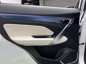 2022 Geely Atlas Pro с пробегом 47 000 км