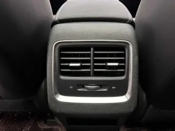 2022 Geely Atlas Pro с пробегом 47 000 км
