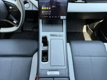 2024 Geely Boyue L с пробегом 15 000 км