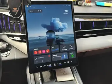 2024 Geely Boyue L с пробегом 30 000 км