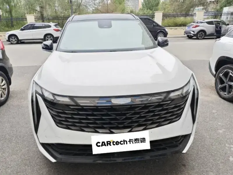 2024 Geely Boyue L с пробегом 30 000 км