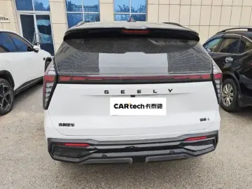 2024 Geely Boyue L с пробегом 30 000 км