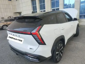 2024 Geely Boyue L с пробегом 30 000 км
