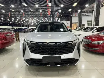 2023 Geely Boyue L с пробегом 35 000 км