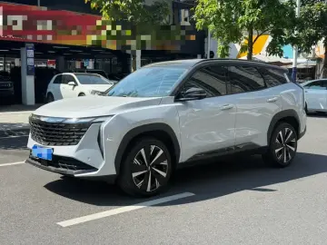 Geely Boyue L