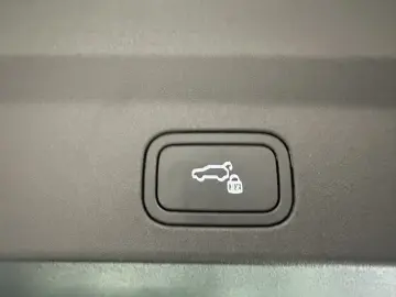 2024 Li Auto (Lixiang) L6 с пробегом 48 000 км