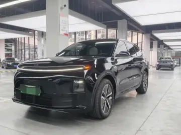 Li Auto (Lixiang) L6