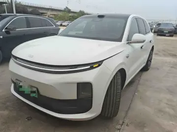 Li Auto (Lixiang) L6
