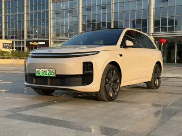 Li Auto (Lixiang) L6