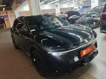 2025 Zeekr 7X с пробегом 56 000 км