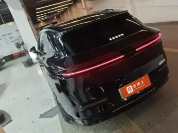 2025 Zeekr 7X с пробегом 56 000 км