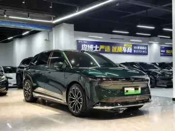 2025 Zeekr 7X с пробегом 83 000 км
