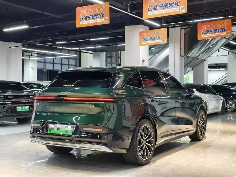 2025 Zeekr 7X с пробегом 83 000 км