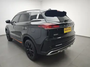 2022 Geely Atlas Pro с пробегом 22 700 км