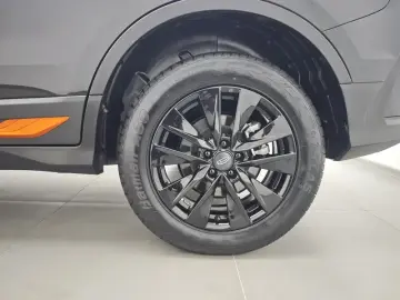 2022 Geely Atlas Pro с пробегом 22 700 км