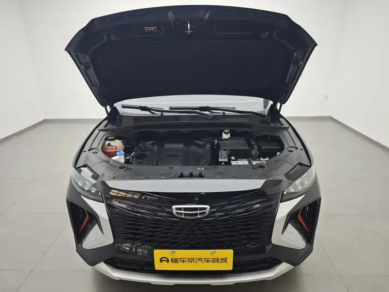 2022 Geely Atlas Pro с пробегом 22 700 км